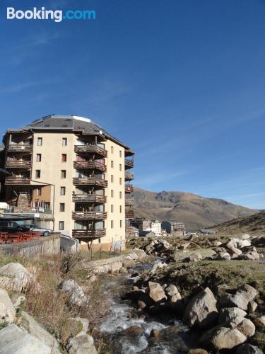 Apartamento con terraza. Perfecto para grupos.