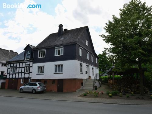 Appartement avec terrasse et Wifi à Assinghausen, idéal pour les groupes