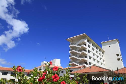 Appartement met airconditioning. Met terras!