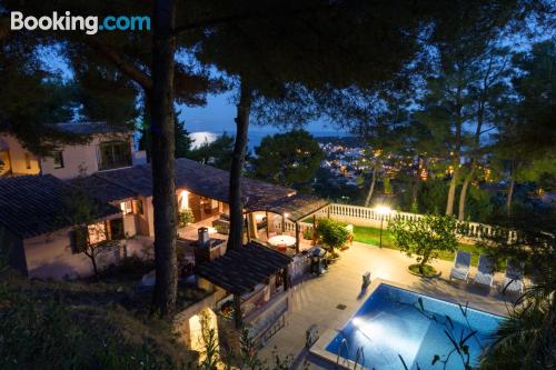 Appartement avec piscine. À Roquebrune-Cap-Martin