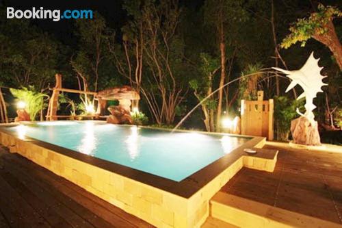 Sleep in Ko Chang with swimming pool and terrace