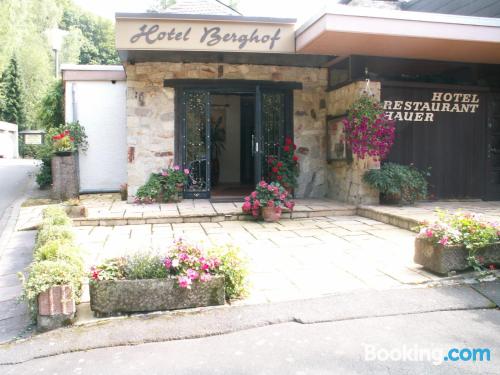 Petit appartement à Biersdorf. Avec terrasse!.