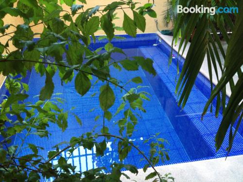 Apartamento em Zihuatanejo. Terraço e piscina