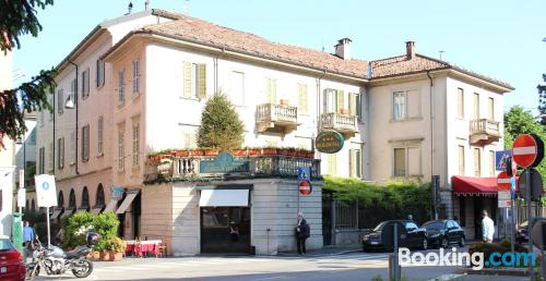 Petit appartement pour deux personnes. Varèse à vos pieds