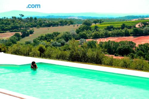 Ferienwohnung mit pool. Zentrale!