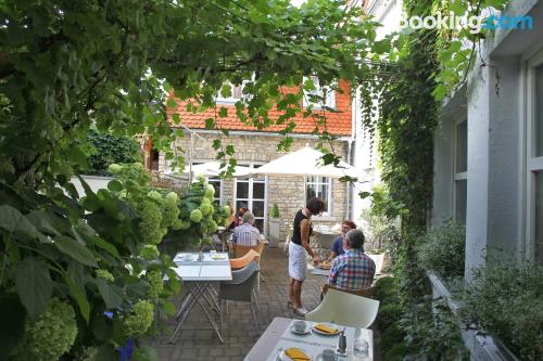 Appartement avec chauffage. Terrasse et Internet!