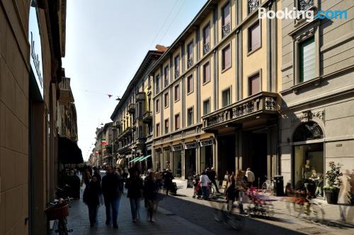 Prático apartamento para 2 pessoas em Cremona