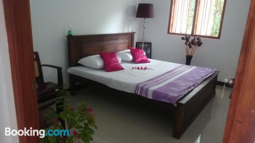 Klein Ferienwohnung 2 Personen. In Weligama