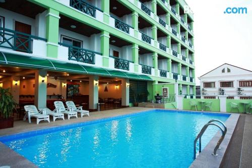 Apartamento en Vientiane con piscina