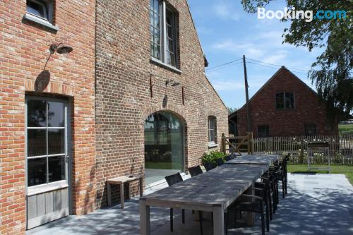 Appartement avec piscine. Terrasse!