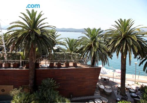 Gran apartamento en Tivat ¡Con vistas!