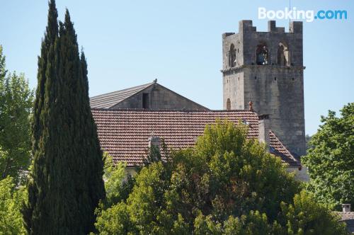 Apartamento com wi-fi em Vaison-la-Romaine.