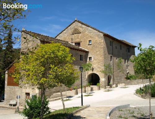 Appartamento con terrazza nel centro di Morillo de Tou