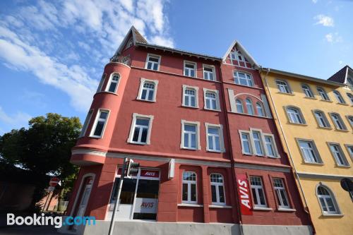 1 slaapkamer centraal. Stralsund vanuit uw raam!