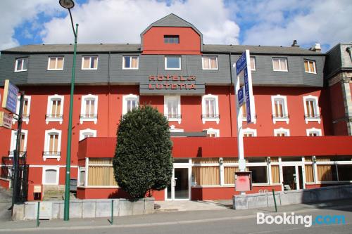 Place for 2 in Lourdes with internet