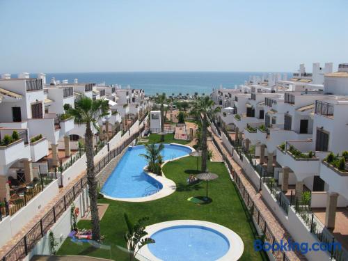 Torrevieja is votrer! Zwembad en terras