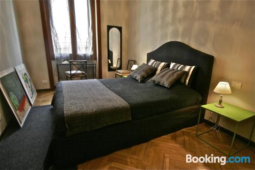 Petit appartement à Milan. Chauffage et Internet