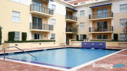 Apartamento con piscina en Miami