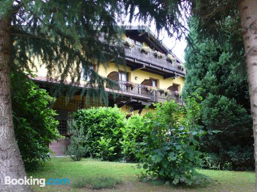 Appartement à Varallo Pombia. Terrasse et Wifi!