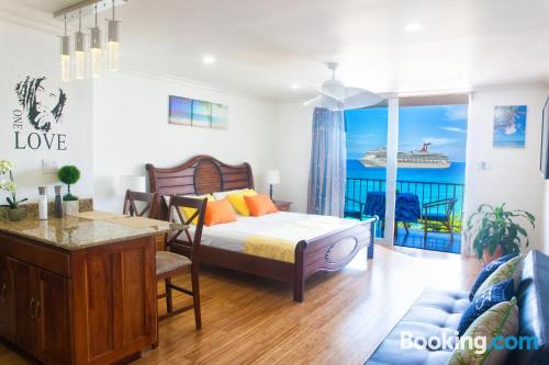 Apartamento con terraza en Montego Bay