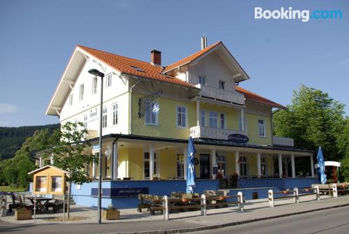 Apartamento com terraço, numa posição central de Oberammergau