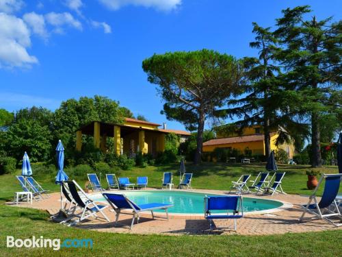 Cot available place. Enjoy your pool in Vinci!