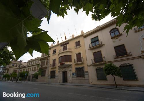 Acogedor apartamento dos personas con terraza