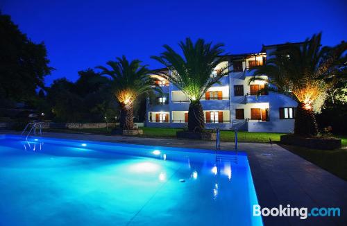 Appartement avec piscine. Chiens bienvenus