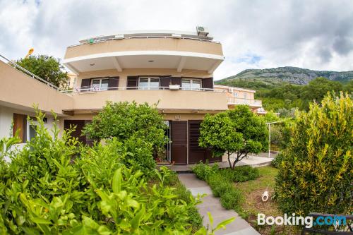 Appartement avec terrasse à Petrovac na Moru