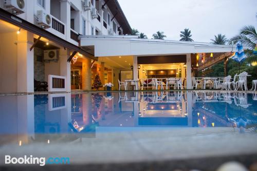 Appartement avec piscine. Terrasse!