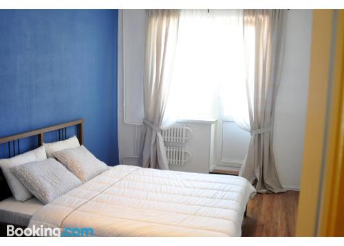 Bello appartamento con 1 camera da letto, a Velikiy Novgorod