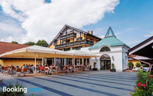 Appartement avec terrasse. Bad Aibling à vos pieds!