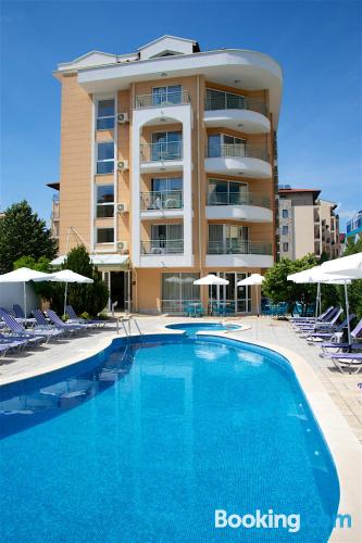 Bonito apartamento dos personas en Sunny Beach