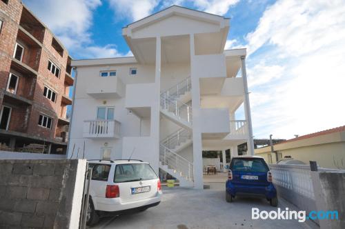 Appartement de 100m2. Avec terrasse!