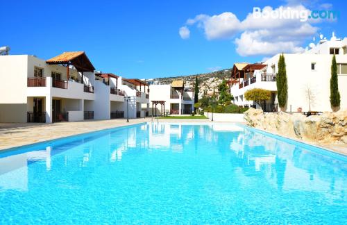 Appartement avec piscine. Avec terrasse!.