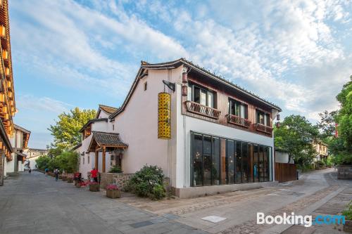 Bonito apartamento dos personas en Hangzhou