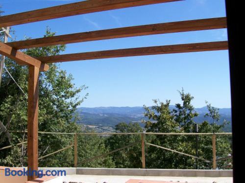 Grande apartamento. Terraço e piscina