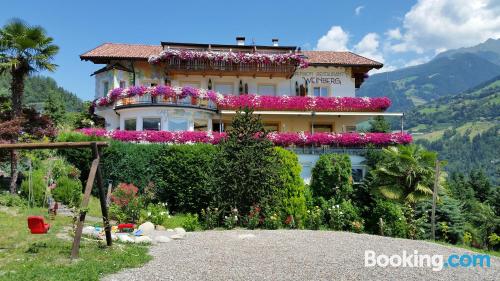 Apartamento con piscina y terraza