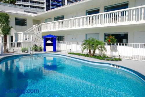 Apartamento com piscina. Terraço!