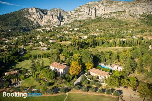 Minime appartement dans la meilleure position à Moustiers-Sainte-Marie