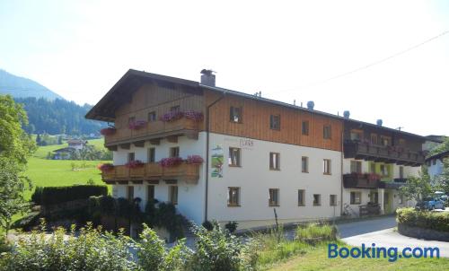 Appartement à Thiersee. Terrasse et Internet!