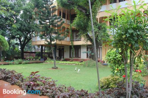 Appartement animaux acceptés à Jaffna. Terrasse!.