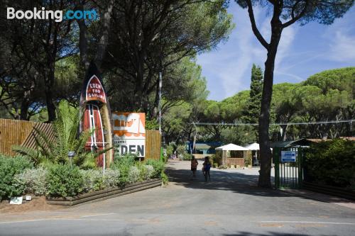 Prático apartamento com dois quartos em Marina di Grosseto