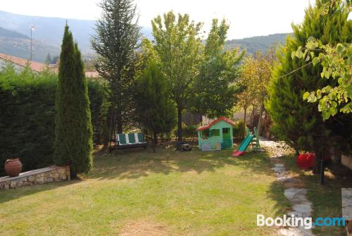 Appartement avec Internet et terrasse. À Candelario