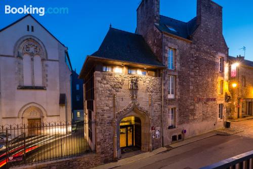 Praktische Apt in Dinan. Heizung und w-lan