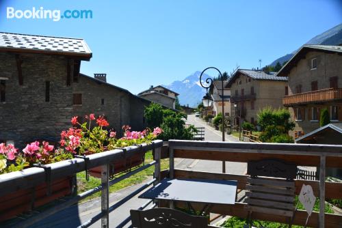 Appartement adapté pour les chiens à Lanslevillard, parfait pour 5 ou plus