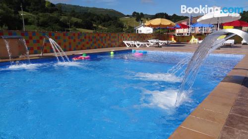 Apartamento con piscina en Soto de Cangas