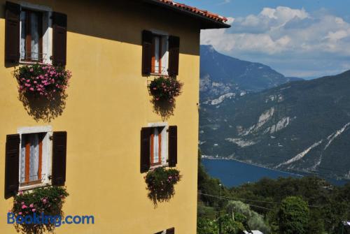 Appartamento con terrazza. Riva Del Garda a vostro piacimento!