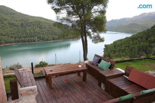 Apartamento com terraço. Aquecimento e Internet