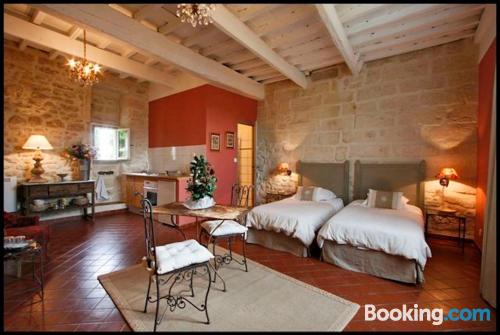 Apartamento com Internet em Uzès